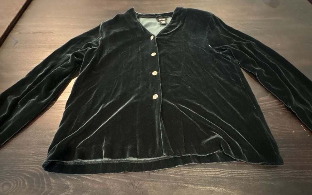 Eileen Fisher Green Velvet Button Down Cardigan Size M v neck PRISTINE Cond.